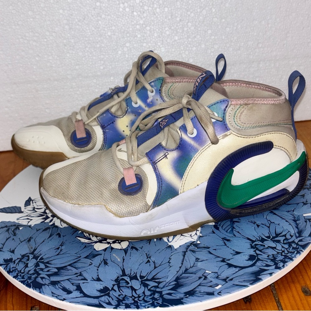 Nike Air Zoom Youth 6Y Basketball Sneakers